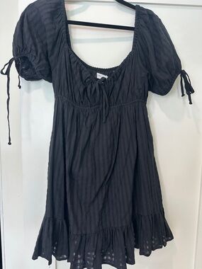 Black Puff Sleeve Peasant Dress